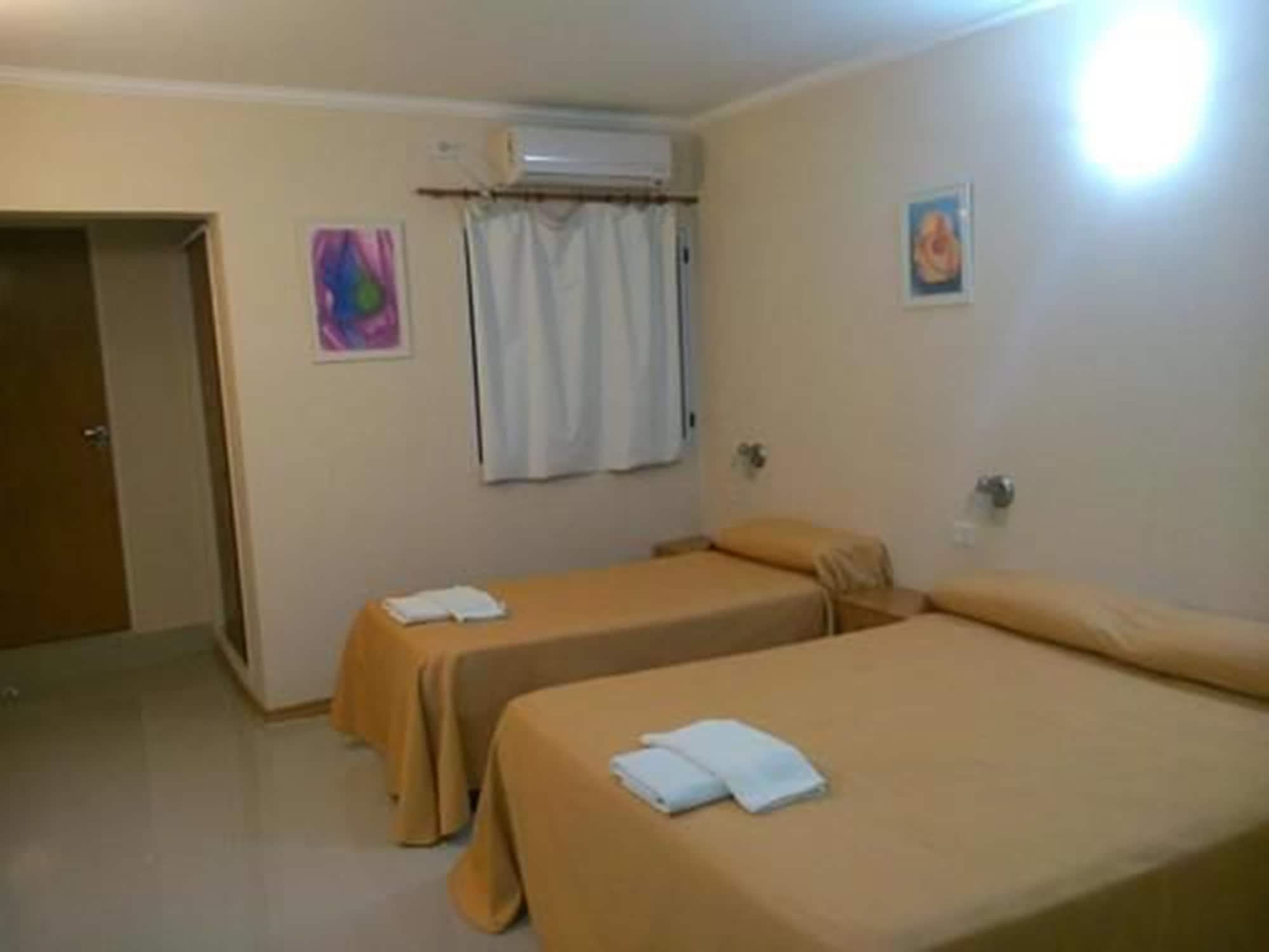 Hotel Cheltum 2*